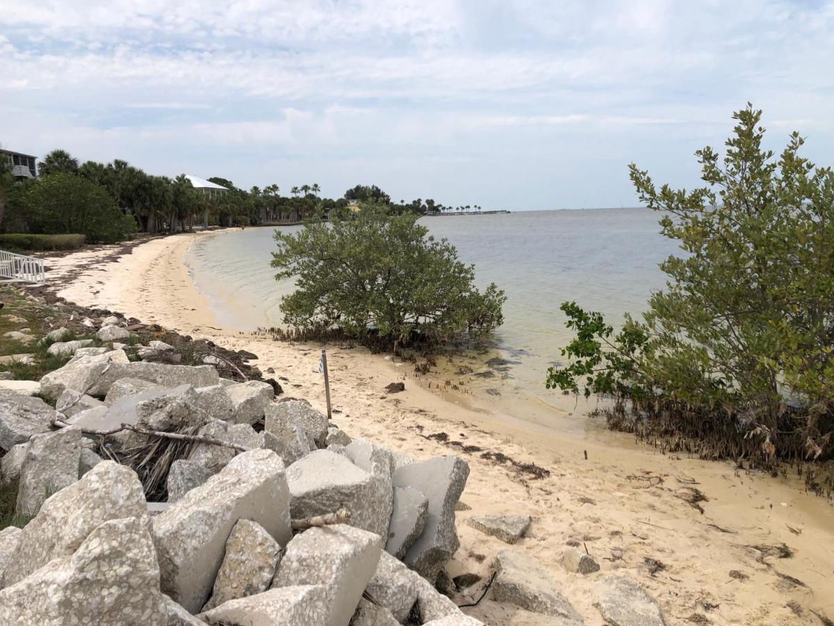 Beachfront House Pine Island, Tampa, Orlando Weeki Wachee Exterior foto